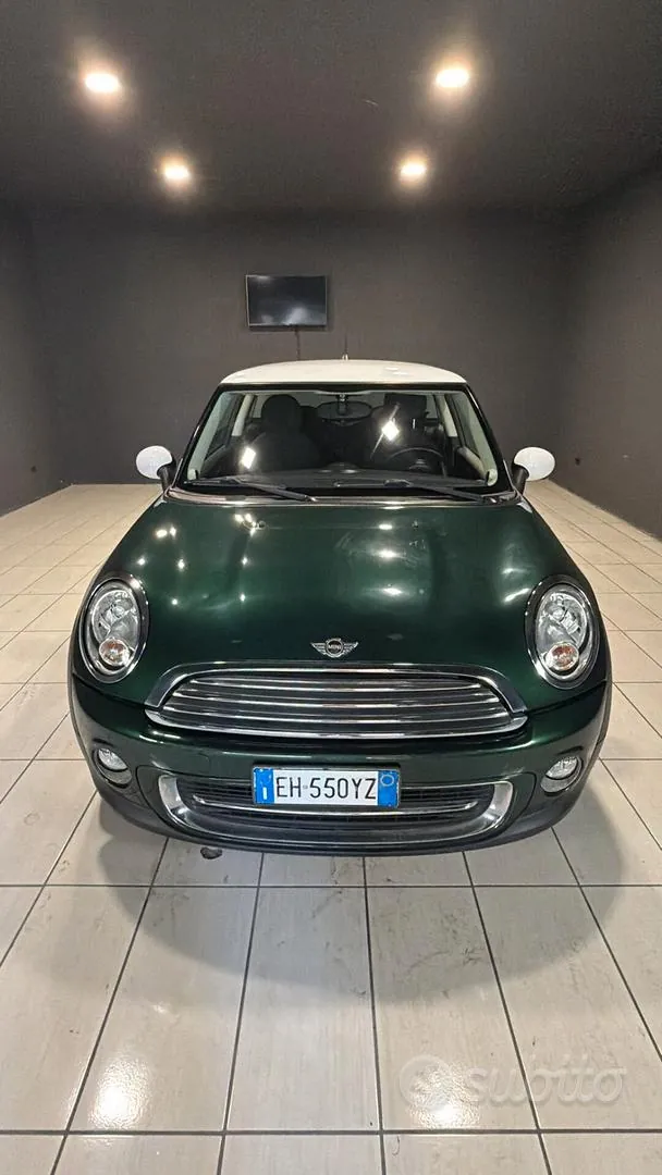 Mini Cooper 2011 photo 3
