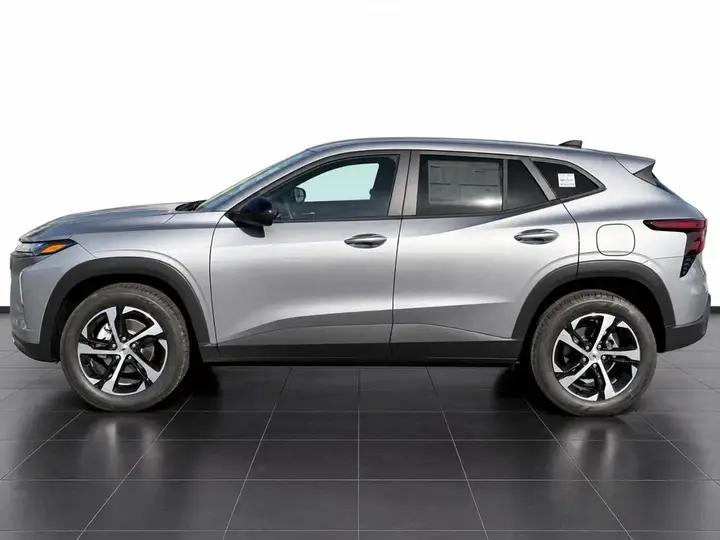 Chevrolet Trax 2026 photo 2