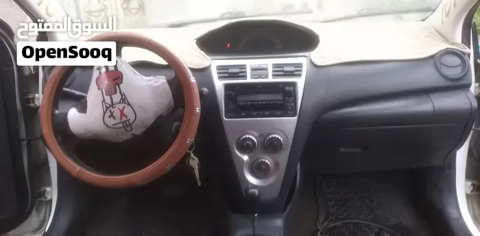 Toyota Yaris 2007 photo 3
