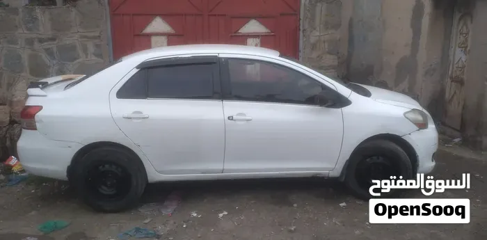 Toyota Yaris 2007 photo 4