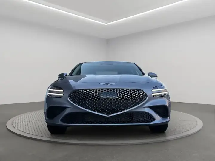 Genesis G70 2025 photo 2
