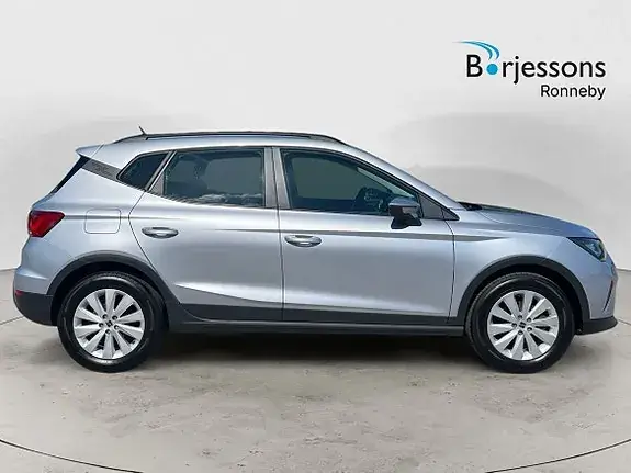 Seat Arona 2023 photo 2