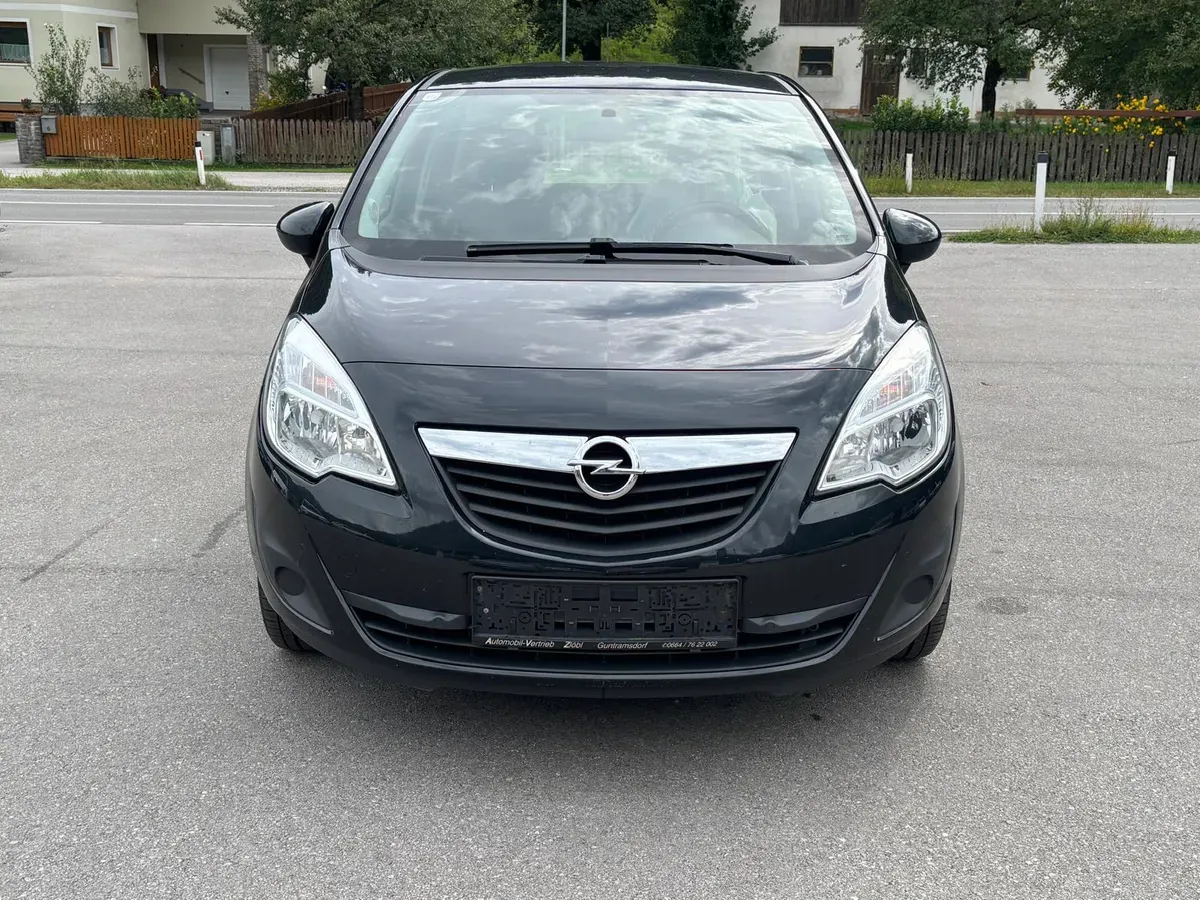 Opel Meriva 2013 photo 2