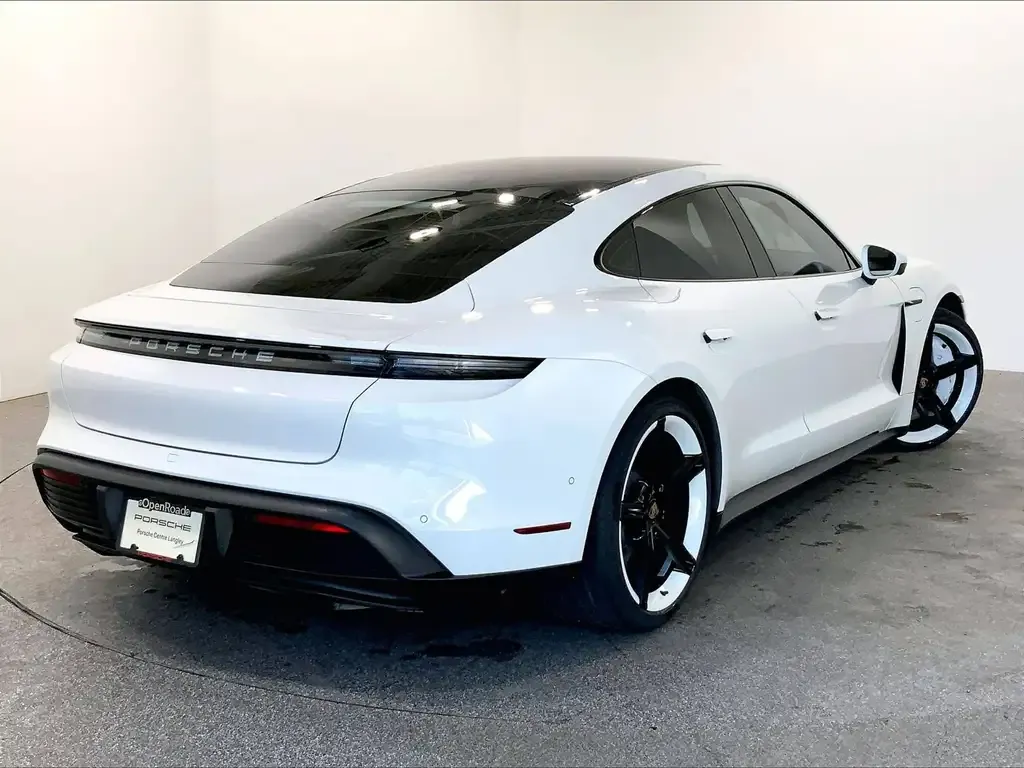 Porsche Taycan 2020 photo 5