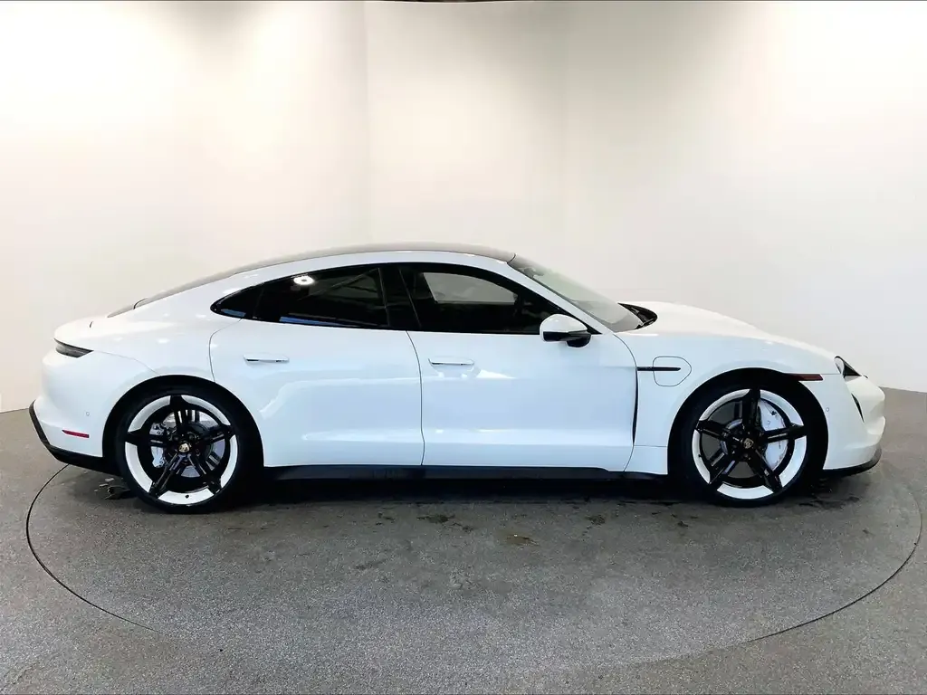 Porsche Taycan 2020 photo 4