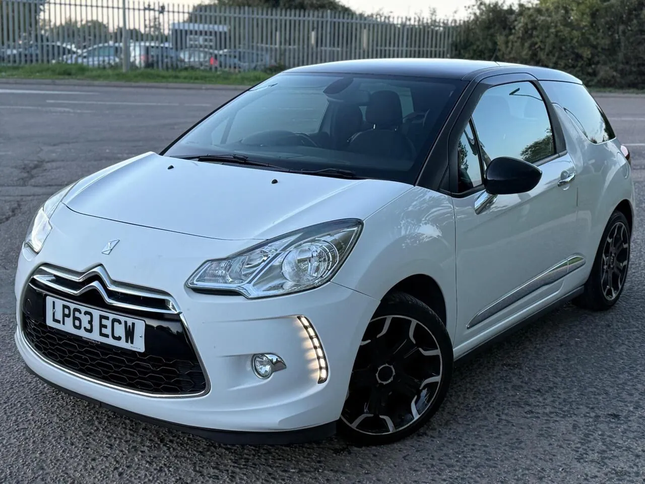 Citroen Ds3 2014 photo 3