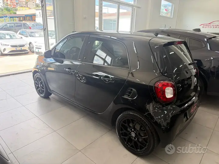 Smart Fortwo 2020 photo 4