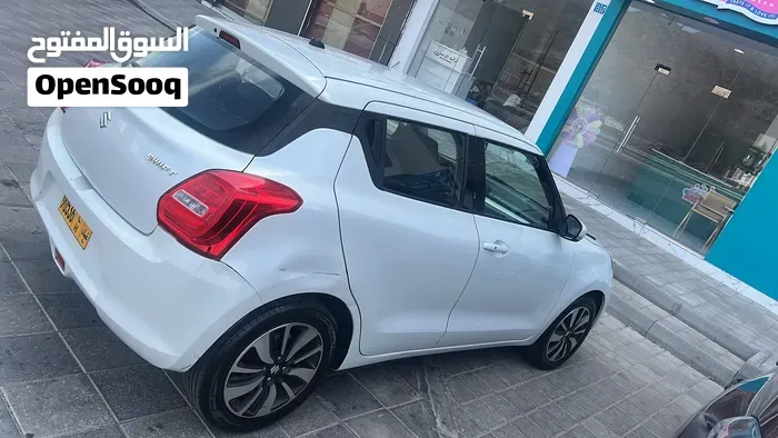 Suzuki Swift 2018 photo 3
