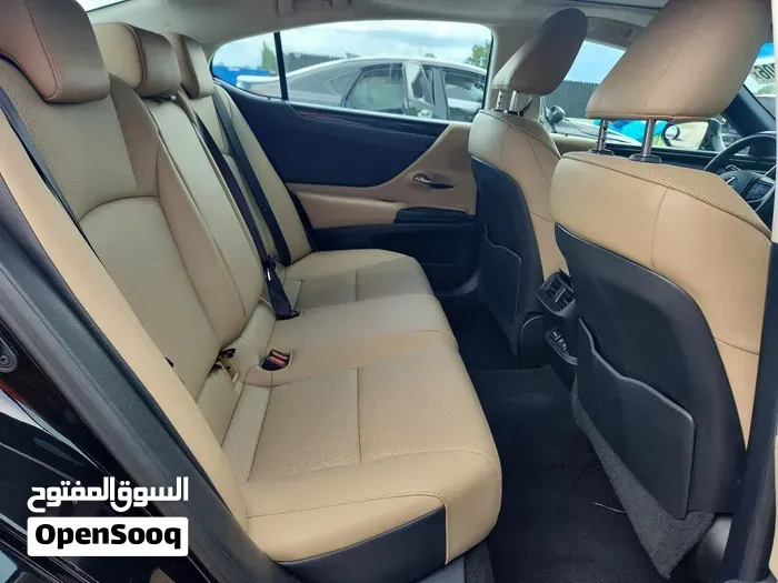 Lexus Es 350 2020 photo 3