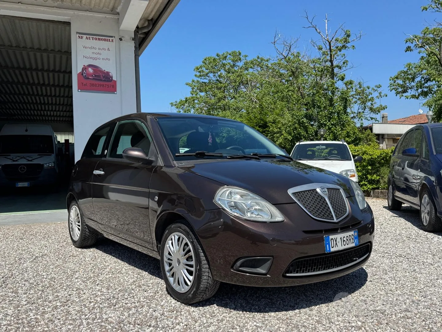 Lancia Ypsilon