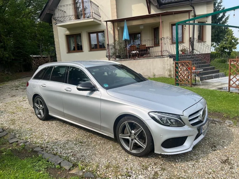Mercedes-Benz C250