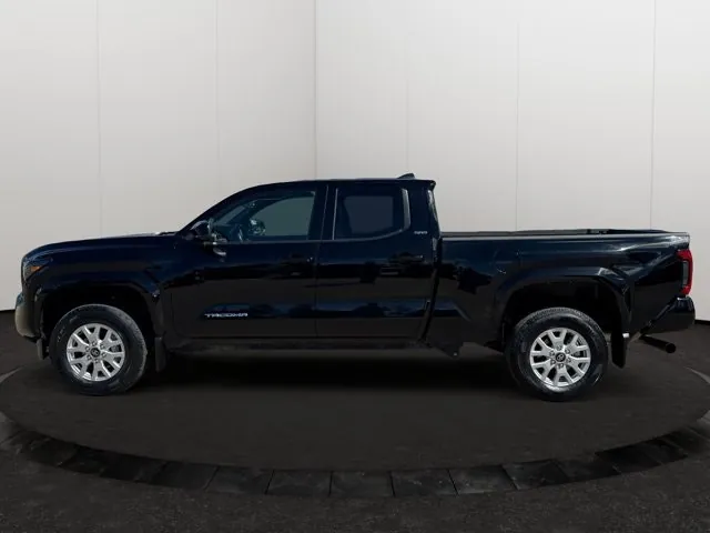 Toyota Tacoma 2025 photo 3