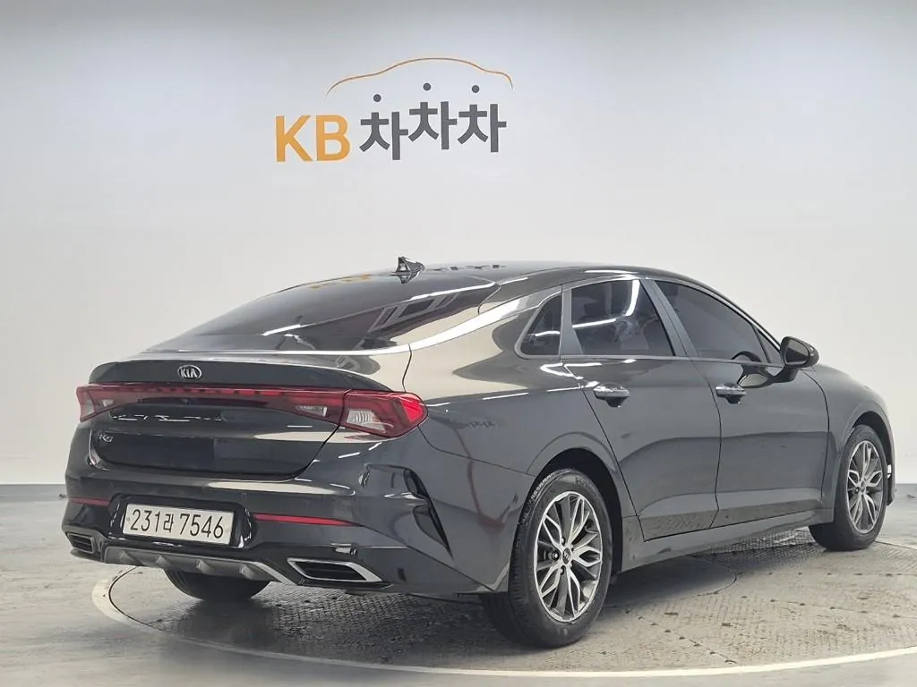 Kia K5 2021 photo 3