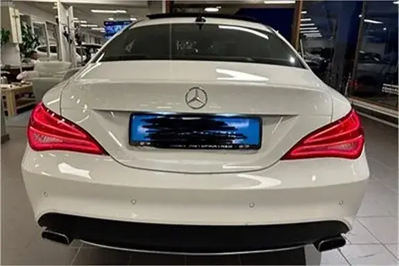 Mercedes-Benz Cla180 2015 photo 2