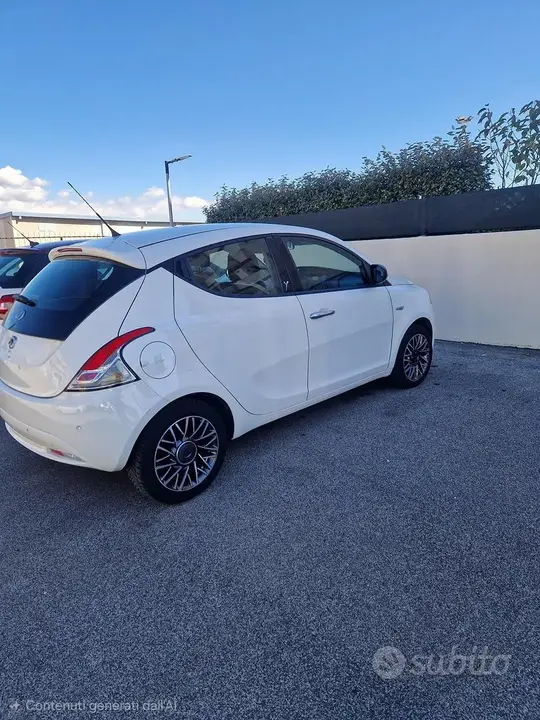 Lancia Ypsilon 2016 photo 3