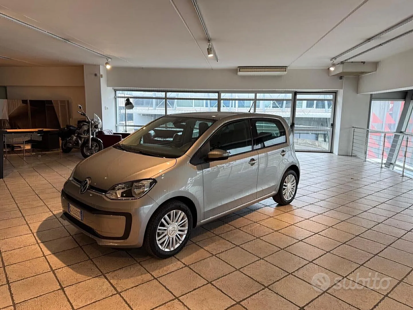 Volkswagen Up 2022 photo 3