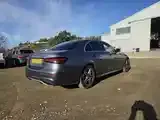 Mercedes-Benz E-Class 2022 photo 4