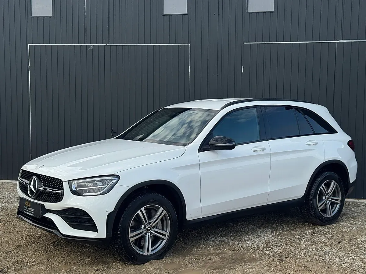 Mercedes-Benz Glc-Class 2022 photo 2