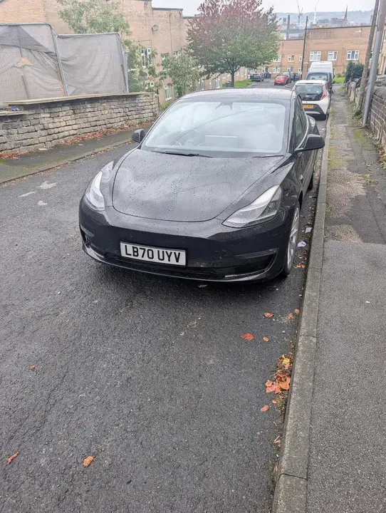 Tesla Model 3 2020 photo 2
