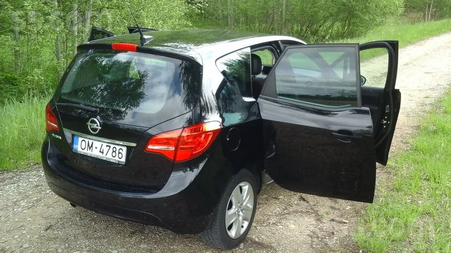 Opel Meriva 2012 photo 4
