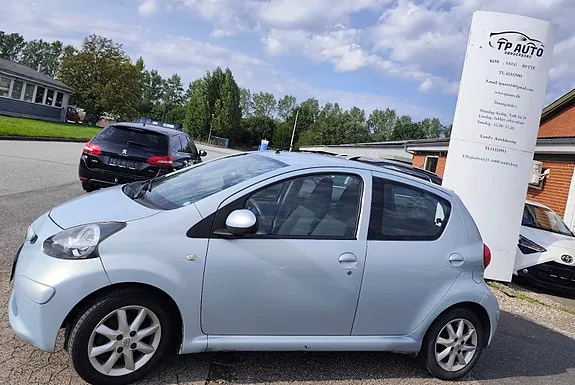 Toyota Aygo 2007 photo 2