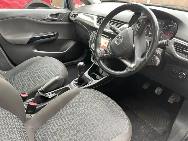 Vauxhall Corsa 2015 photo 3
