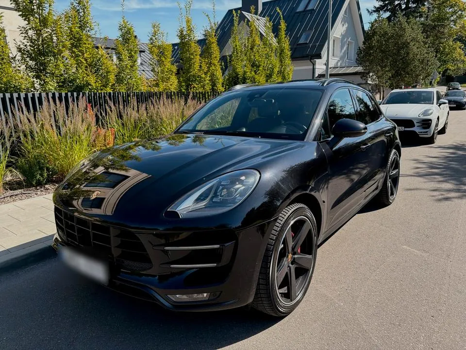 Porsche Macan Turbo
