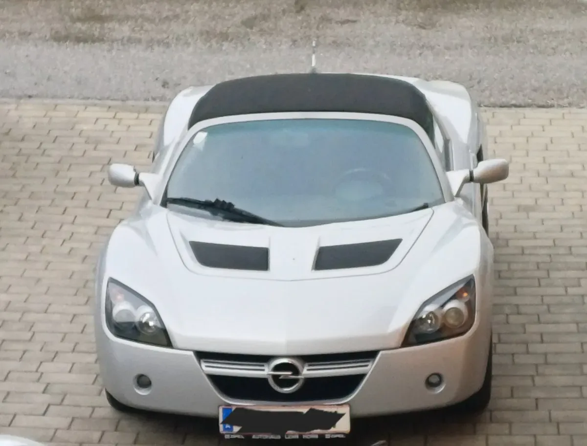 Opel Speedster 2001 photo 3