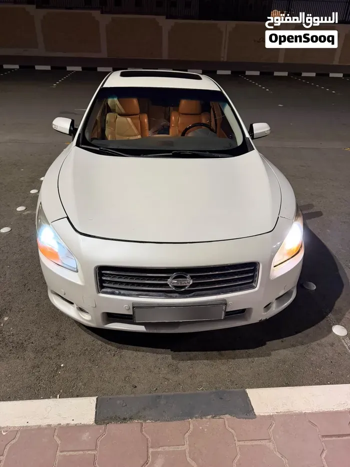 Nissan Maxima
