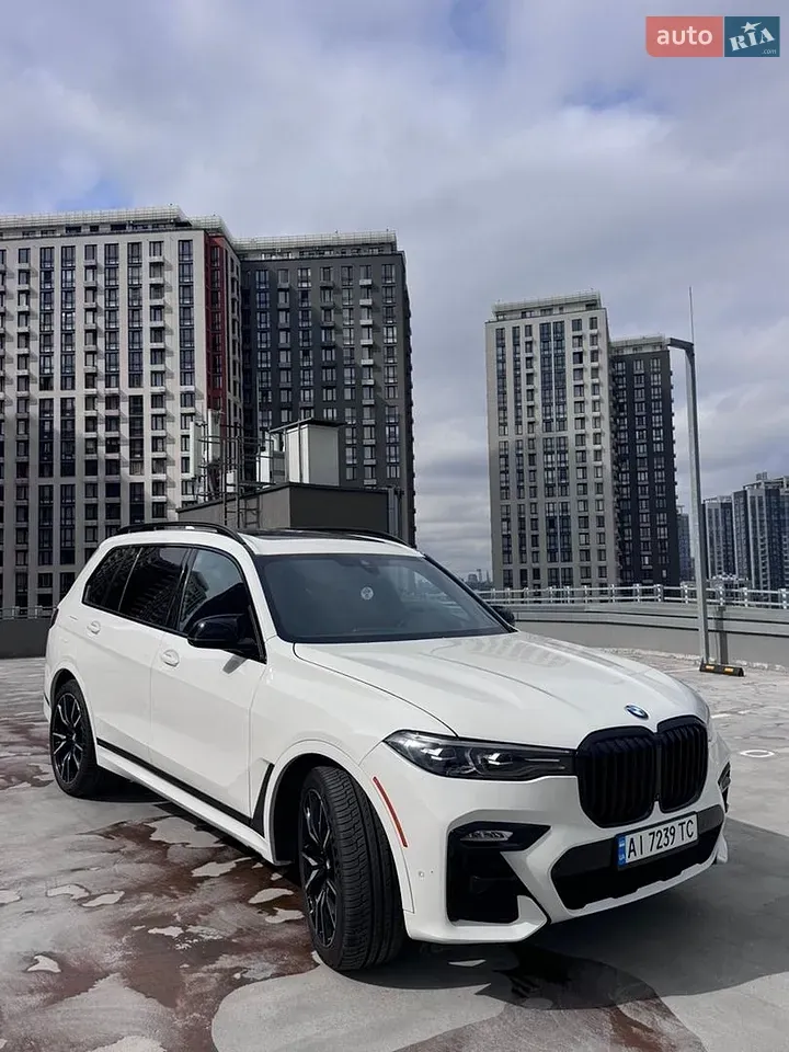 BMW X7 2022 photo 2
