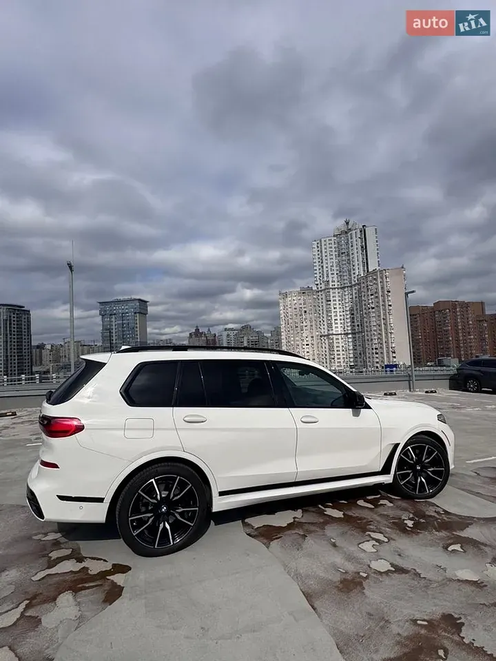 BMW X7 2022 photo 4