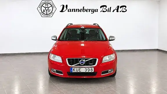 Volvo V70 2011 photo 2