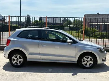 Volkswagen Polo 2015 photo 2