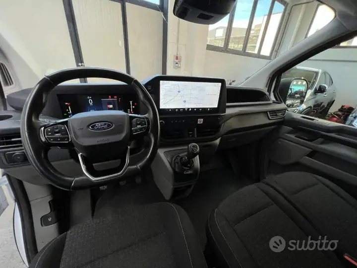 Ford Transit Custom 2024 photo 5
