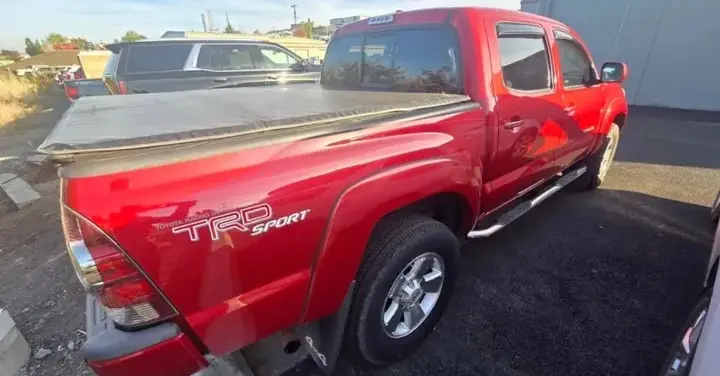 Toyota Tacoma 2010 photo 3
