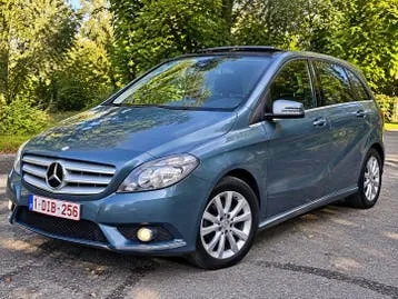 Mercedes-Benz B200