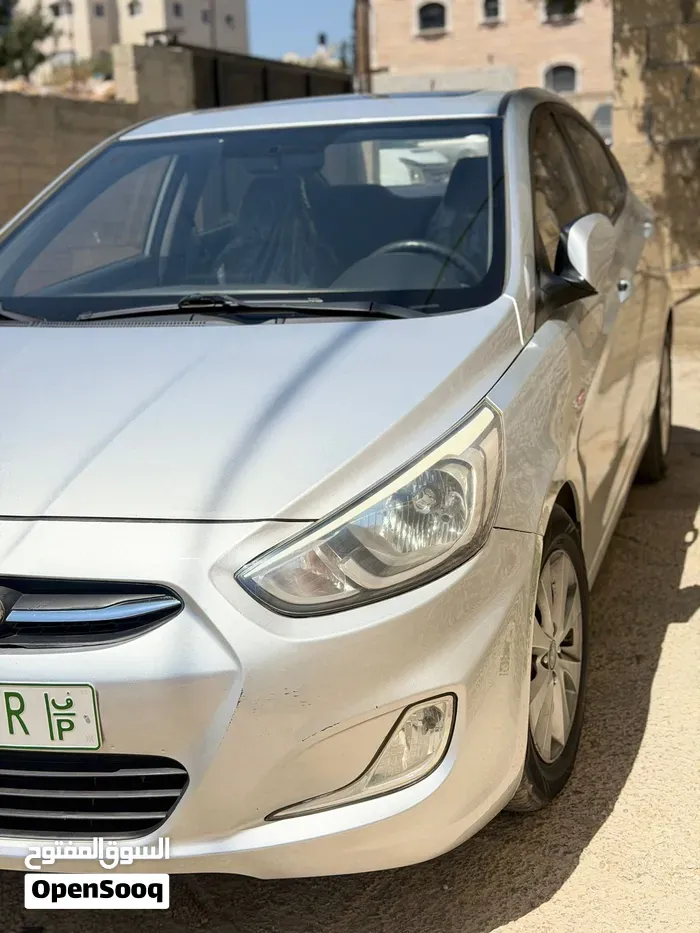 Hyundai Accent