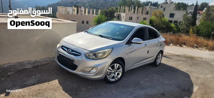 Hyundai Accent 2016 photo 2