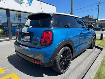 Mini Hatch 2023 photo 4