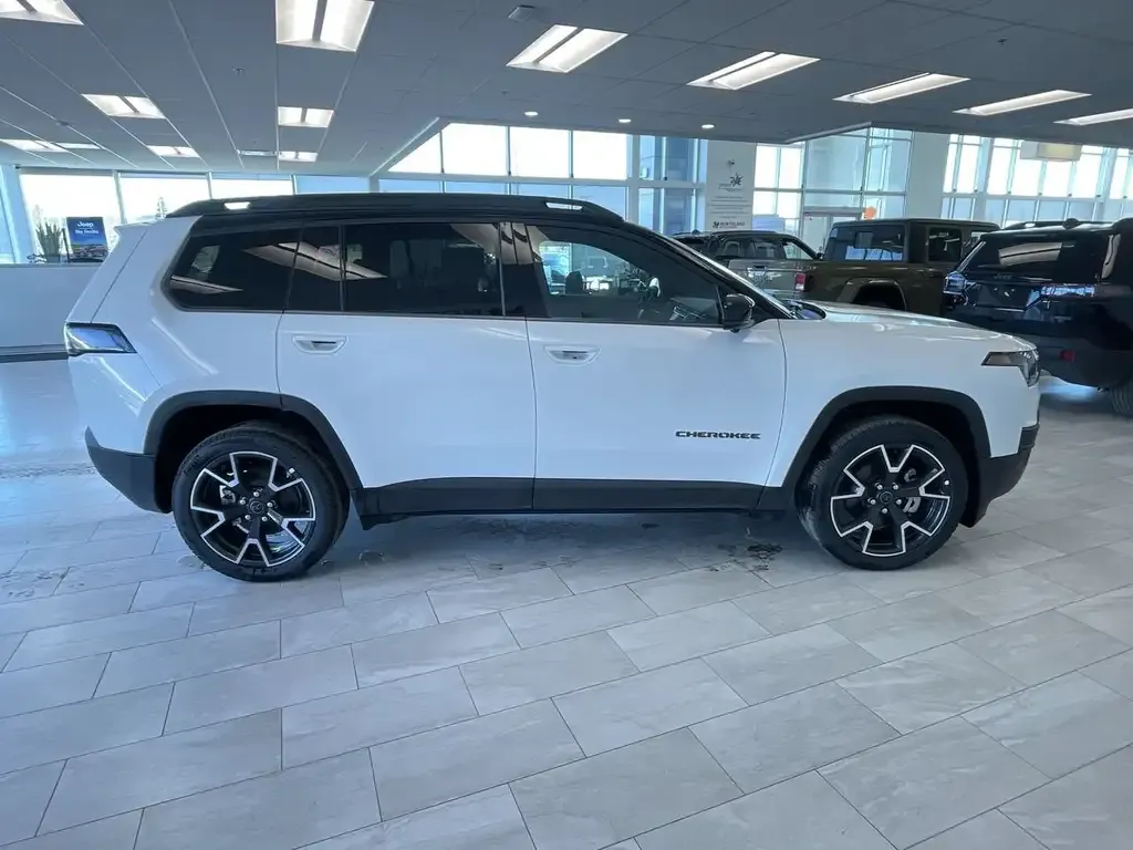 Jeep Cherokee 2026 photo 5