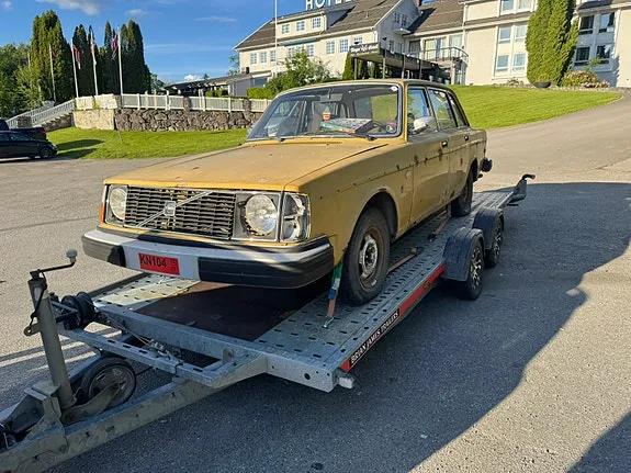 Volvo 244