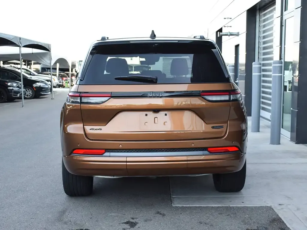 Jeep Grand Cherokee 2026 photo 5