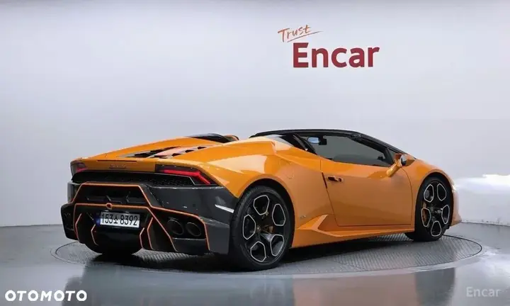 Lamborghini Huracán 2016 photo 2