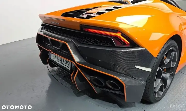 Lamborghini Huracán 2016 photo 5