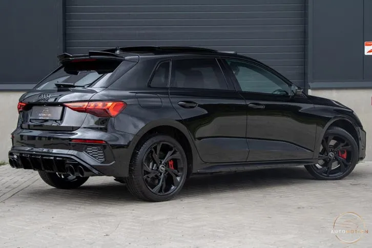 Audi A3 2022 photo 2