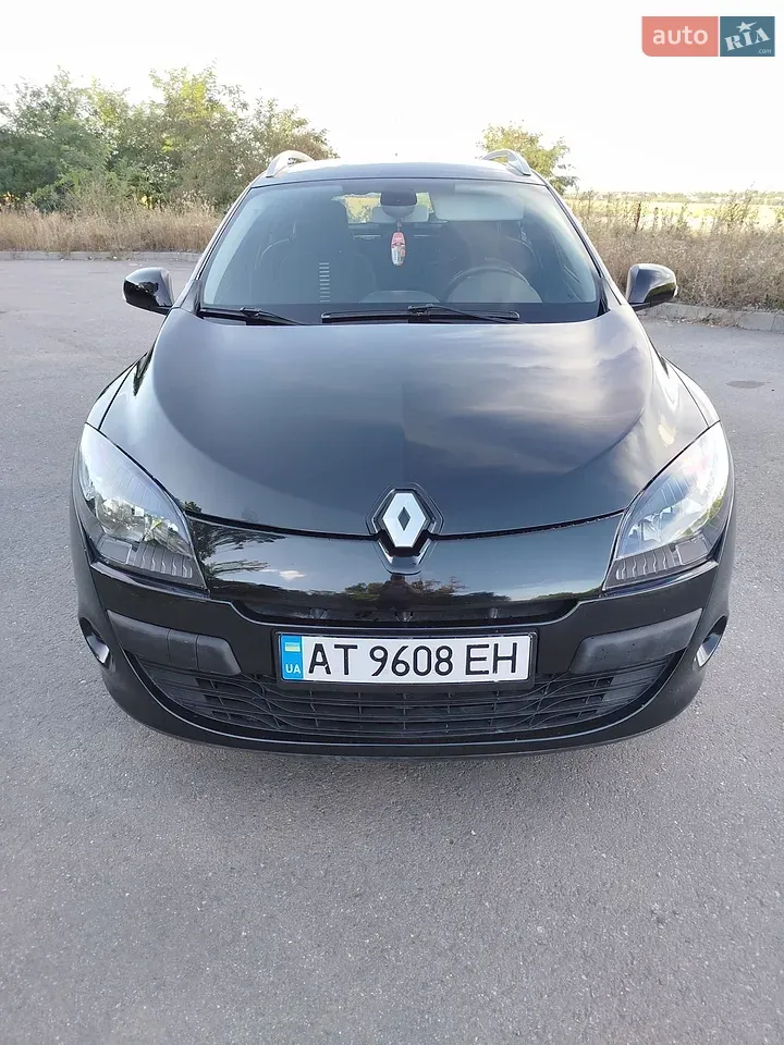 Renault Megane 2012 photo 3