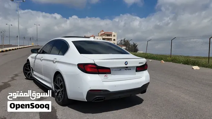 BMW 5 Series 2021 photo 3