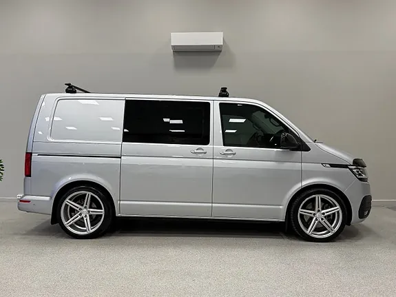 Volkswagen Transporter 2021 photo 5