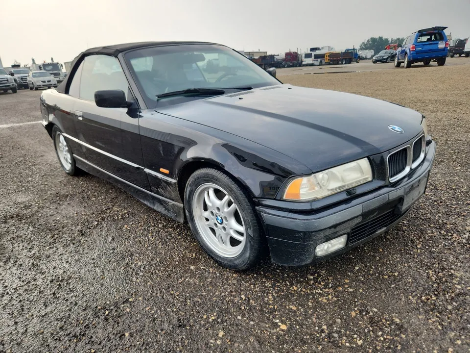 BMW 3 Series 1997 photo 2