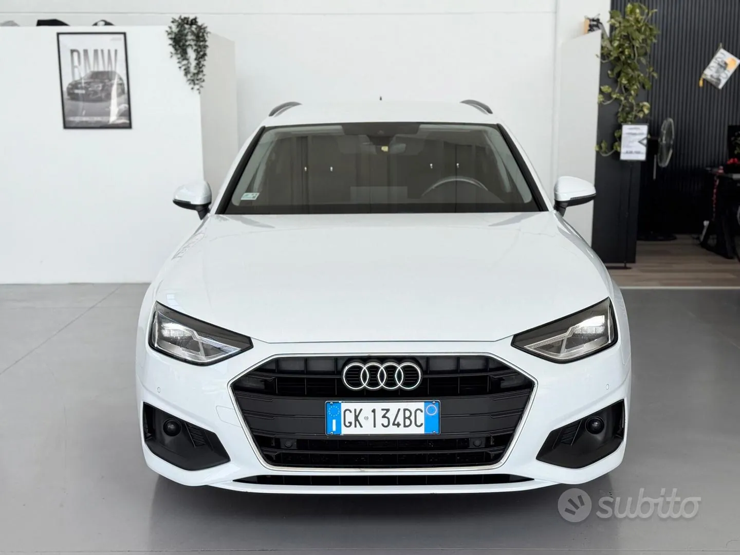 Audi A4 Avant 2022 photo 2